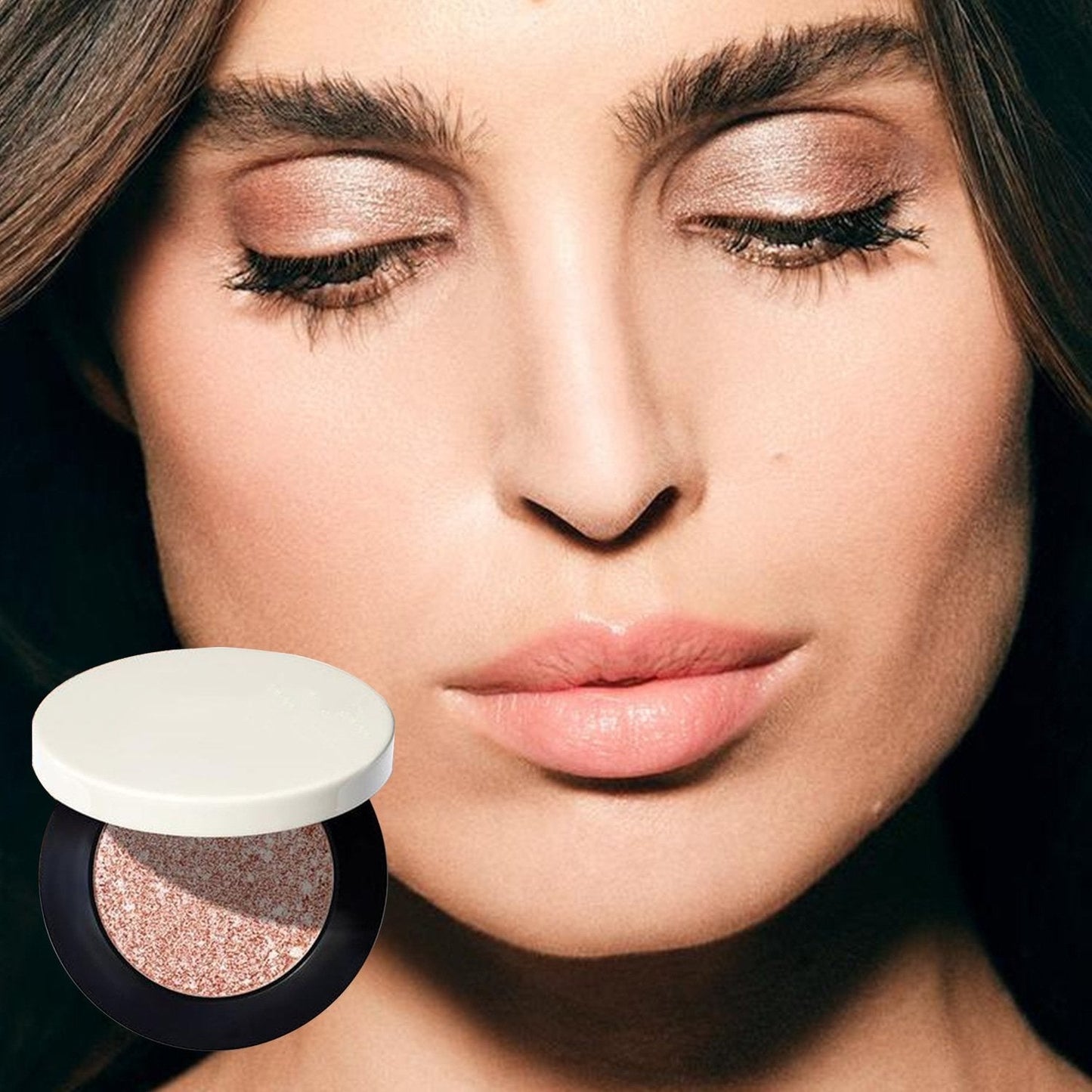 ✨🎨 Multichromatic Metallic Eyeshadow – Shimmering & Buildable Metallic Finish